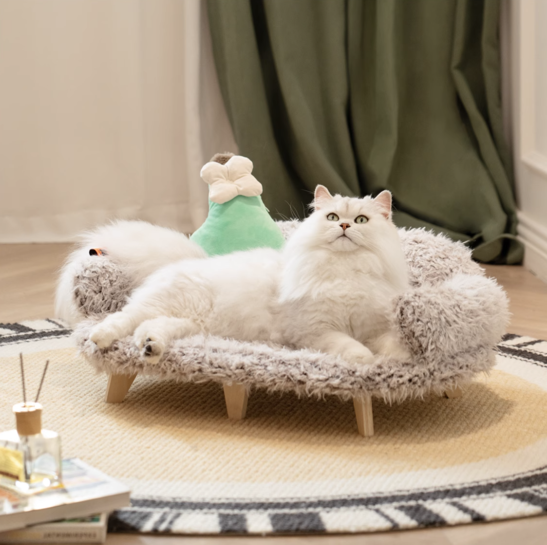 Mewoo Fluffy Sofa